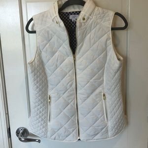 Crown & Ivy zippered vest Size S